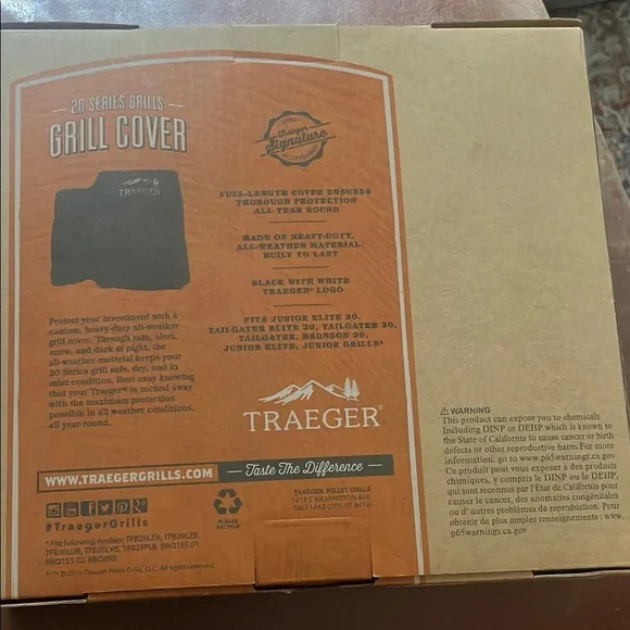 Traeger Black Grill Cover for 20 Series - Picture 2 of 6